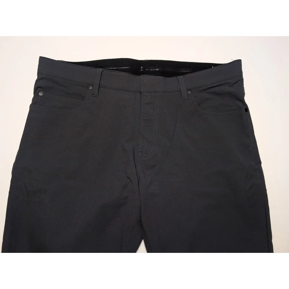 NIKE Golf Pants Men 35x30 Grey NWOT Dri-FIT Repel 5-Pocket Slim Fit DA3064-070